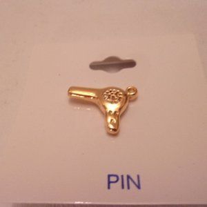 NWT HAIR DRYER BROOCH/PIN. TUB1-5